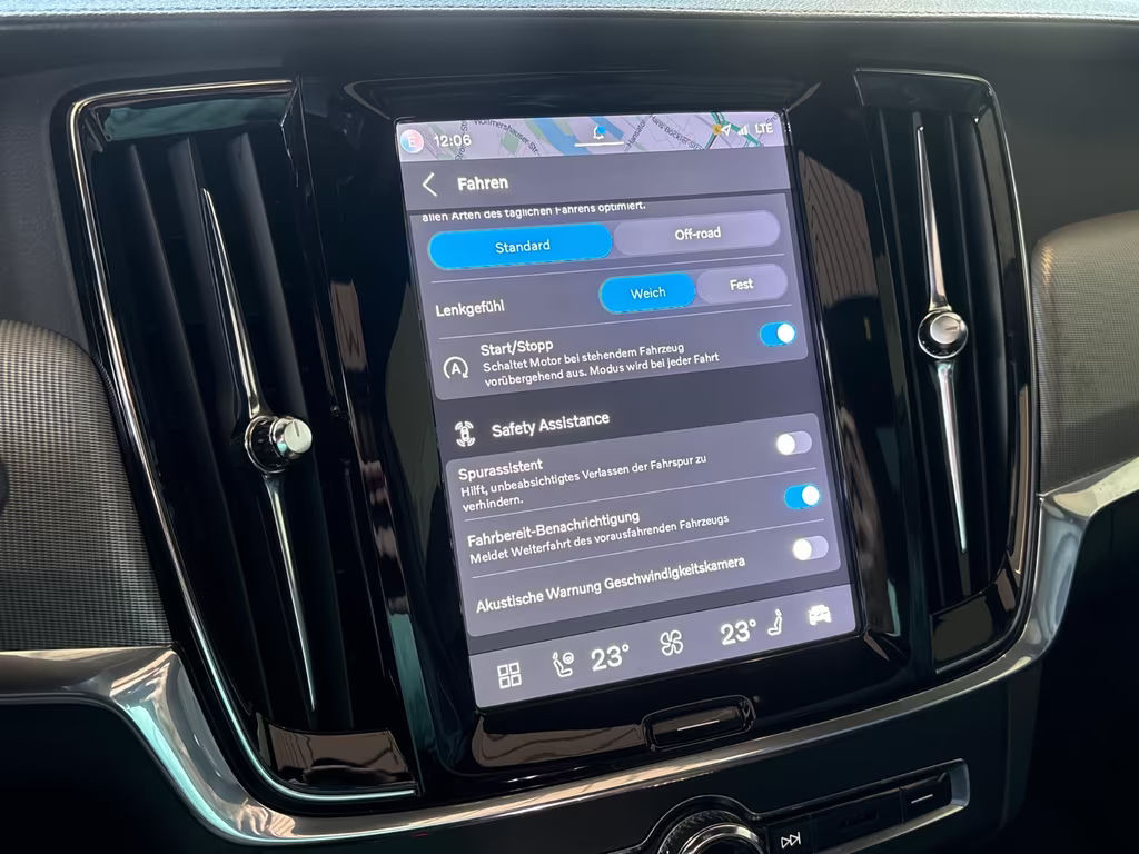 Volvo V90 Cross Country