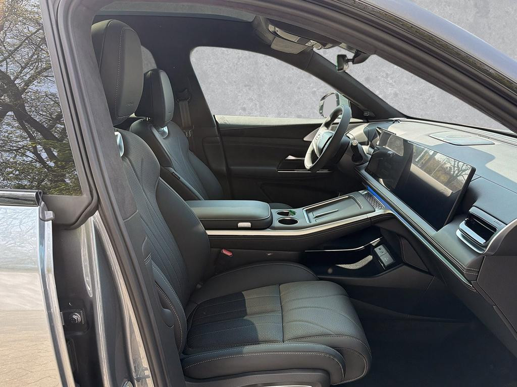 Xpeng G9