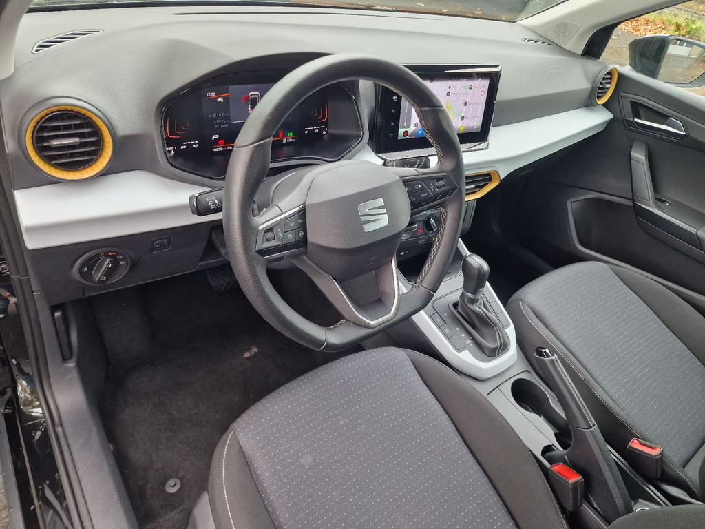 Seat Arona