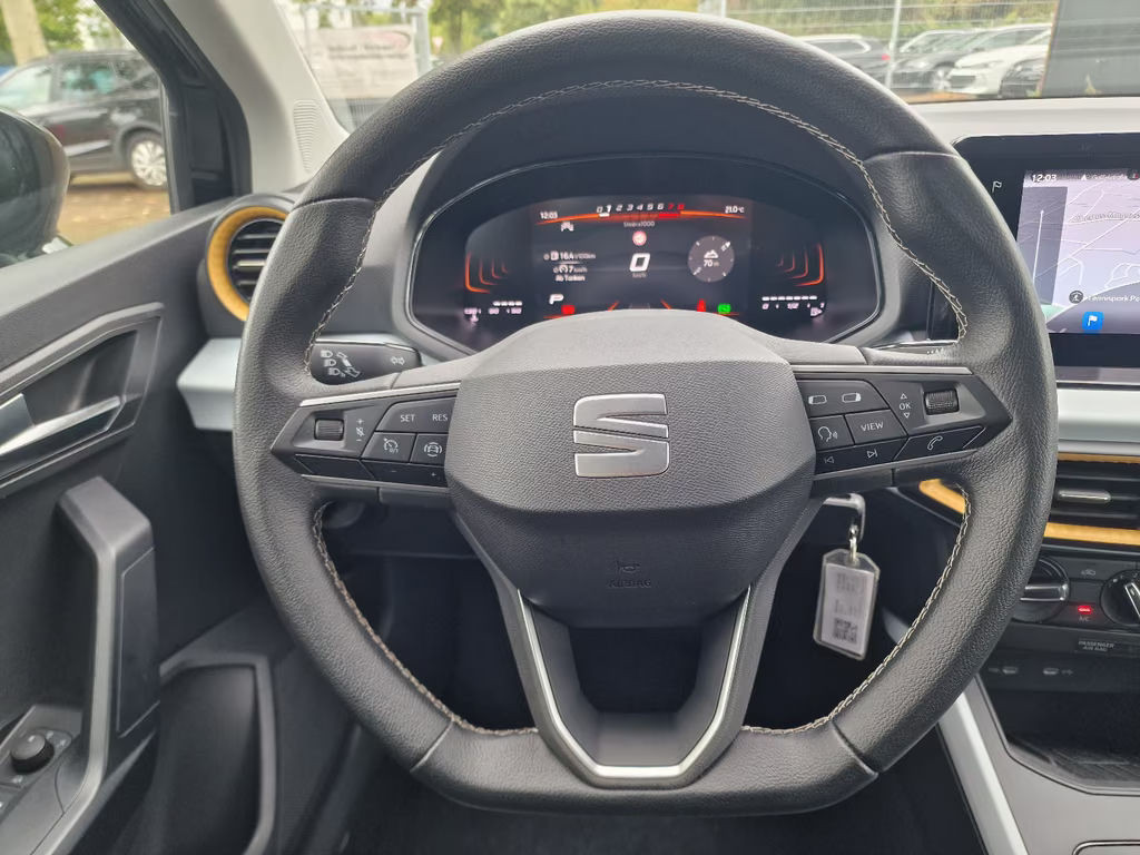 Seat Arona
