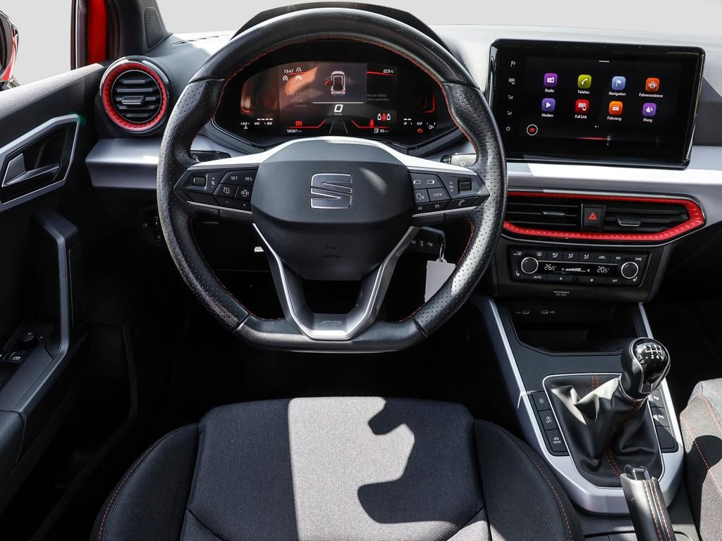 Seat Arona