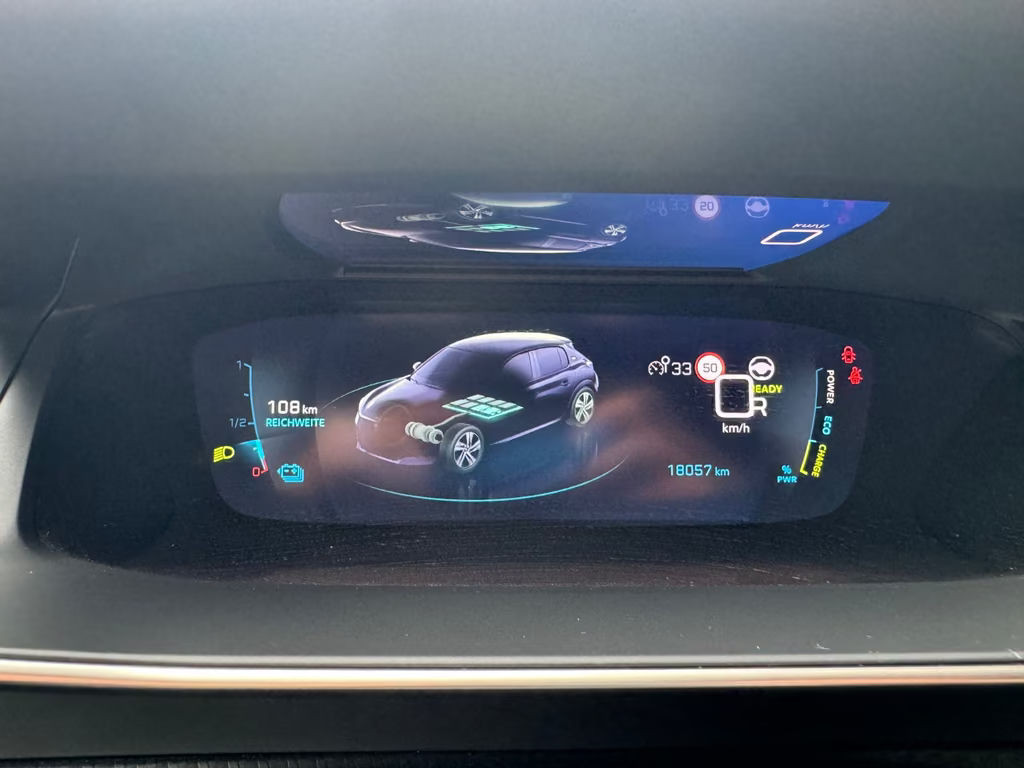 Peugeot e-208