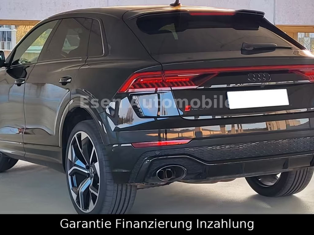 Audi RS Q8