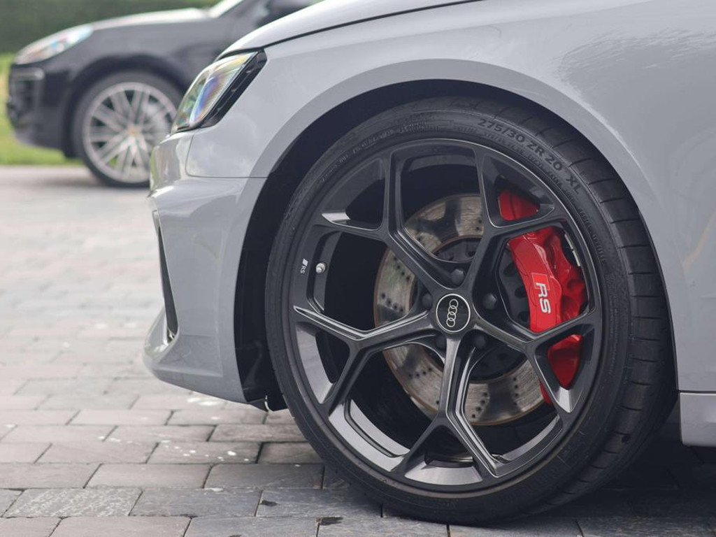 Audi RS4