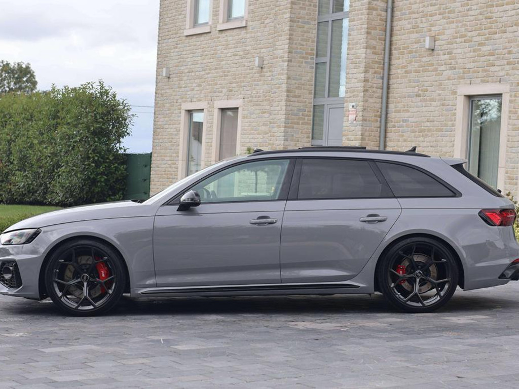 Audi RS4