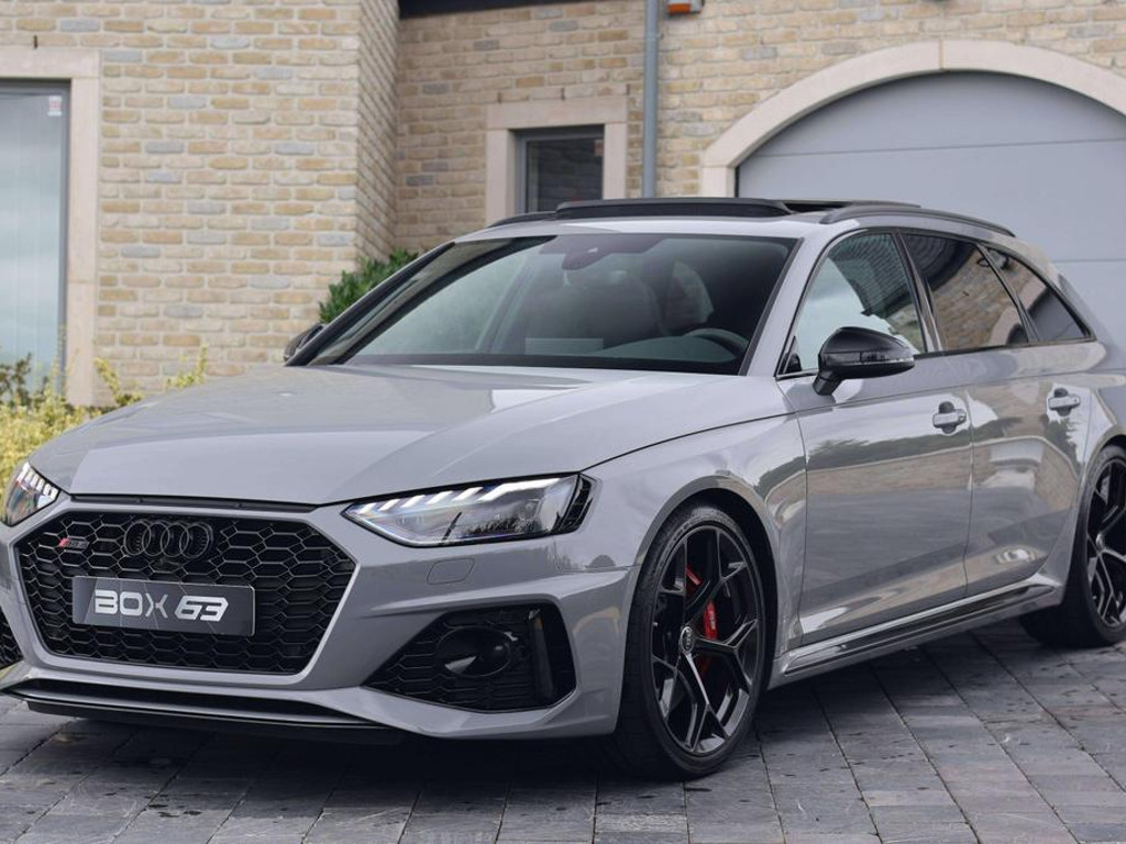 Audi RS4