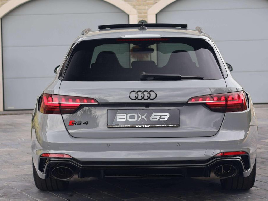 Audi RS4