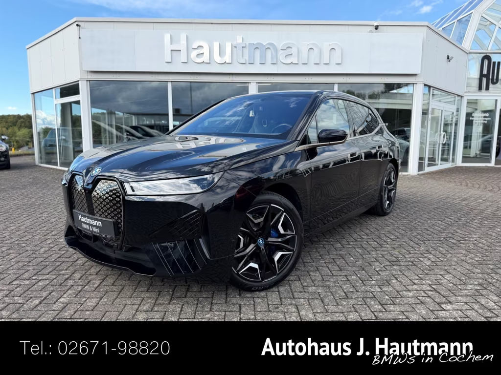 BMW iX