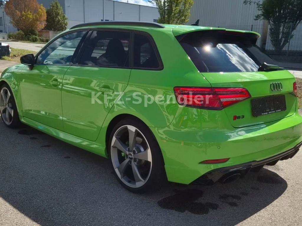 Audi RS3