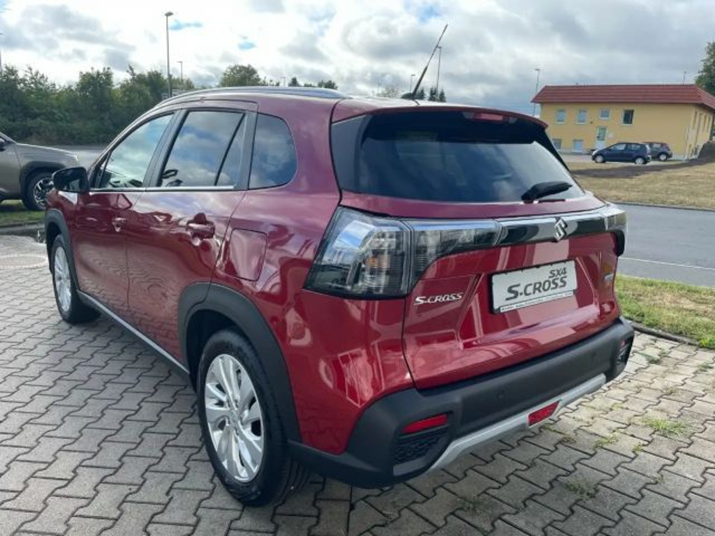 Suzuki S-Cross