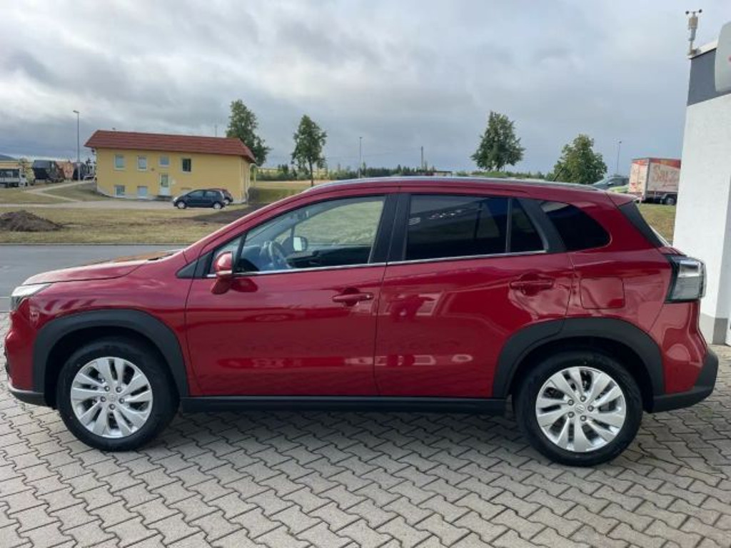 Suzuki S-Cross