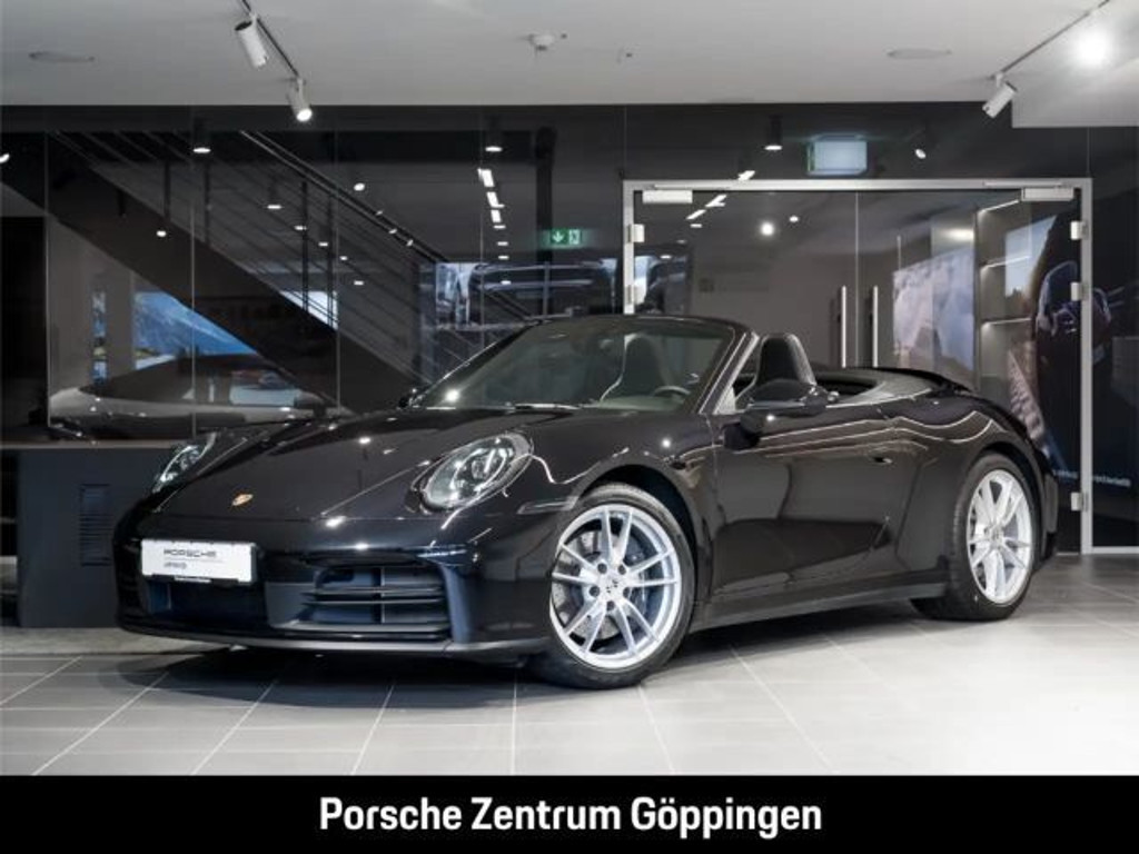 Porsche 911 992 Carrera Cabriolet