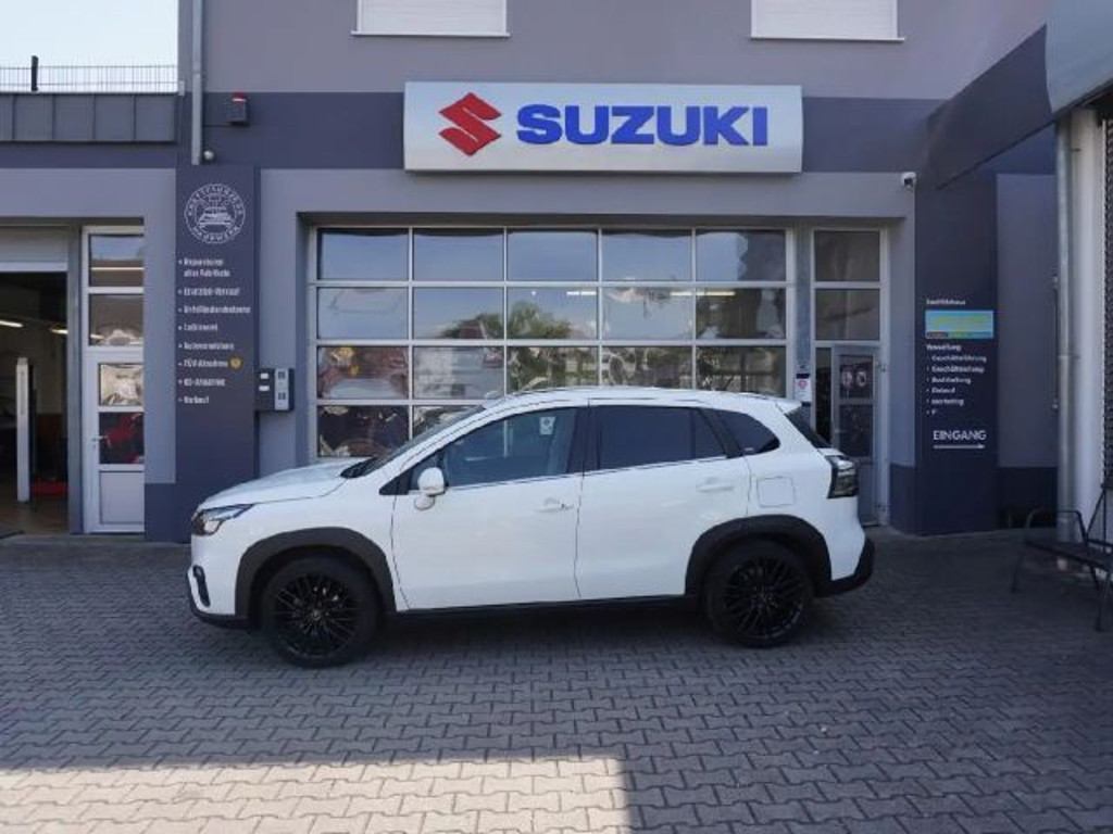 Suzuki S-Cross