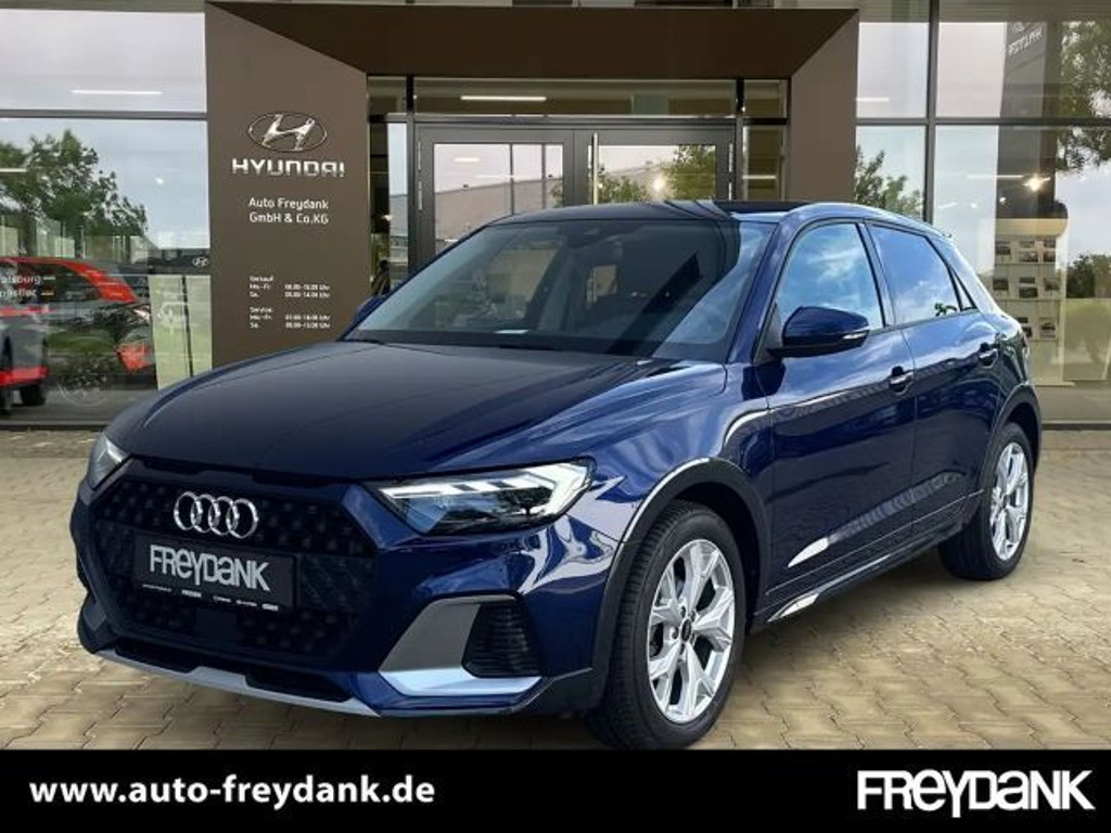 Audi A1 30 TFSI Allstreet