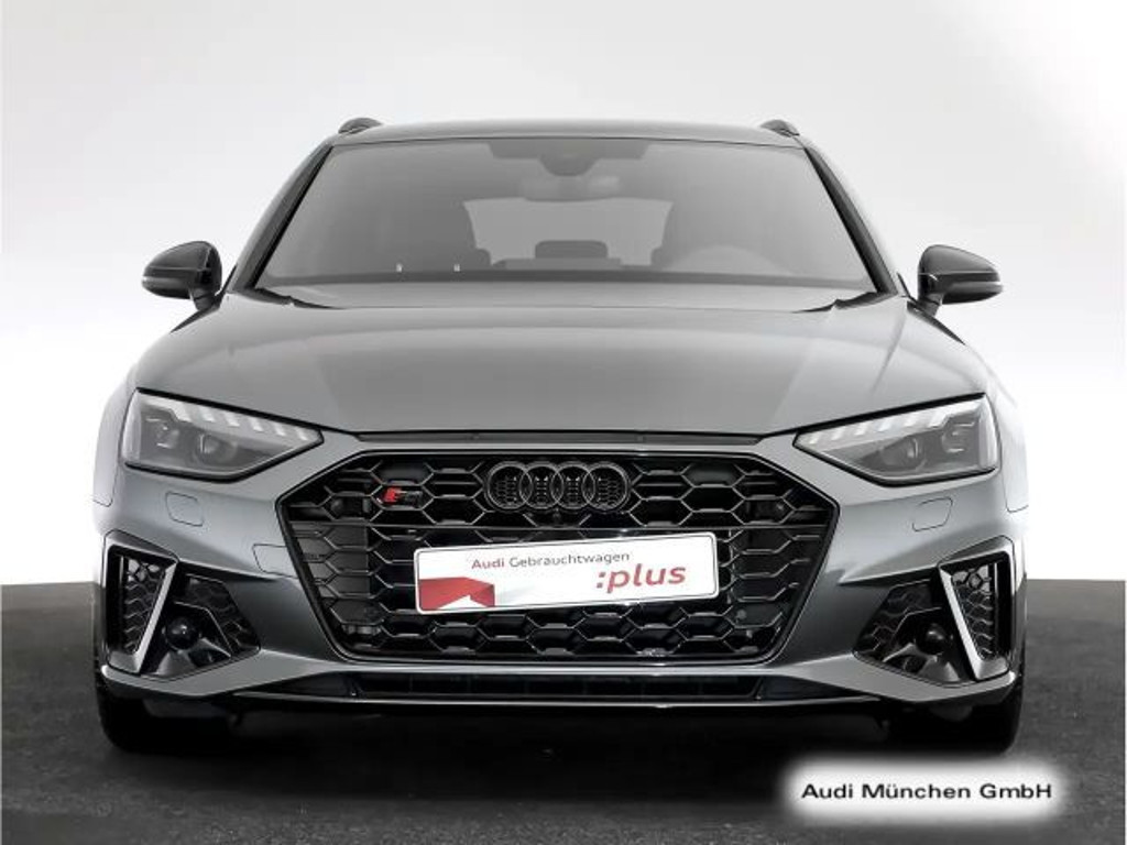 Audi S4