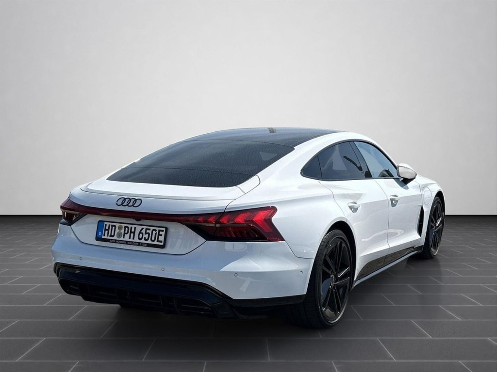 Audi e-tron GT