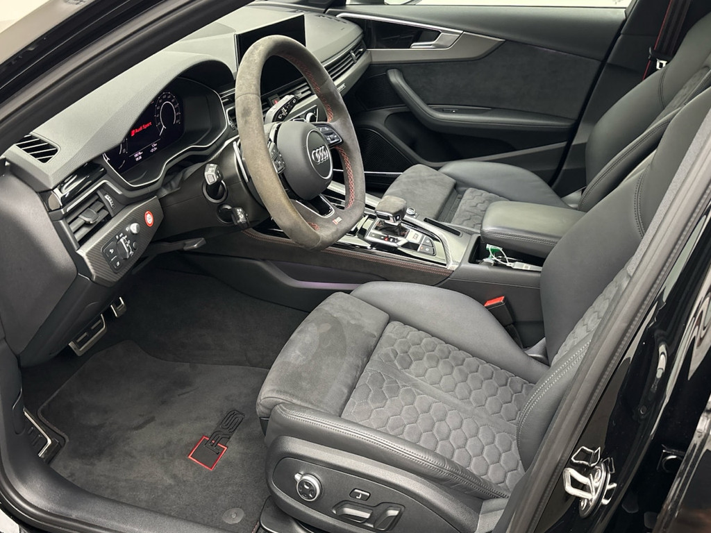 Audi RS4