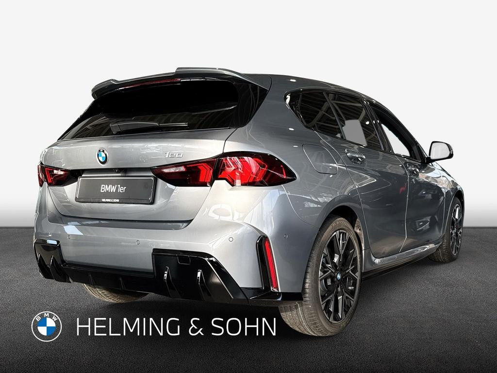 BMW 1 Serie 120 M-Sport Sedan