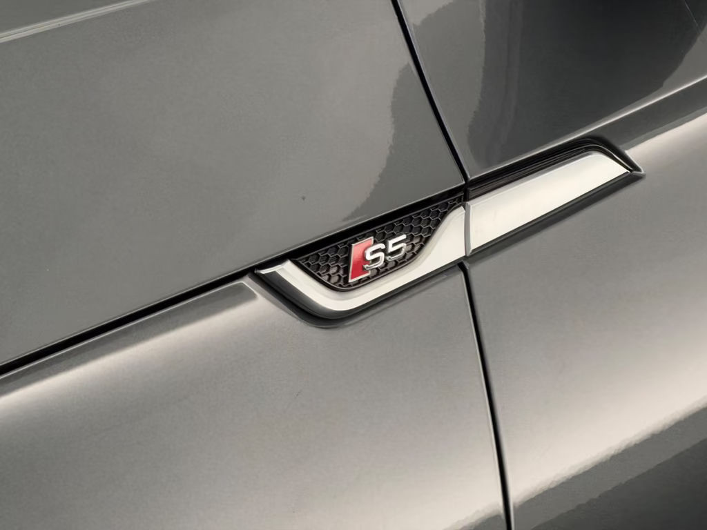 Audi S5