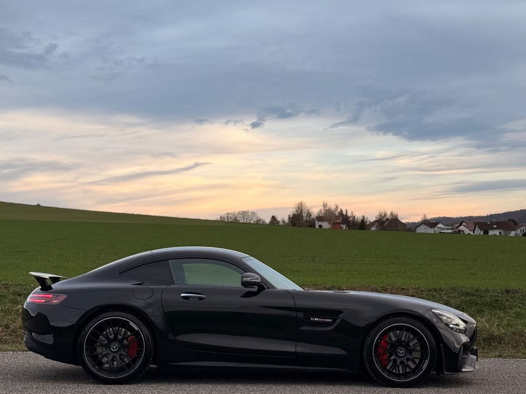 Mercedes-Benz AMG GT