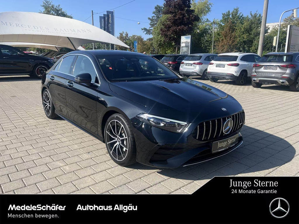 Mercedes-Benz A-Klasse AMG A 4MATIC A 35 AMG
