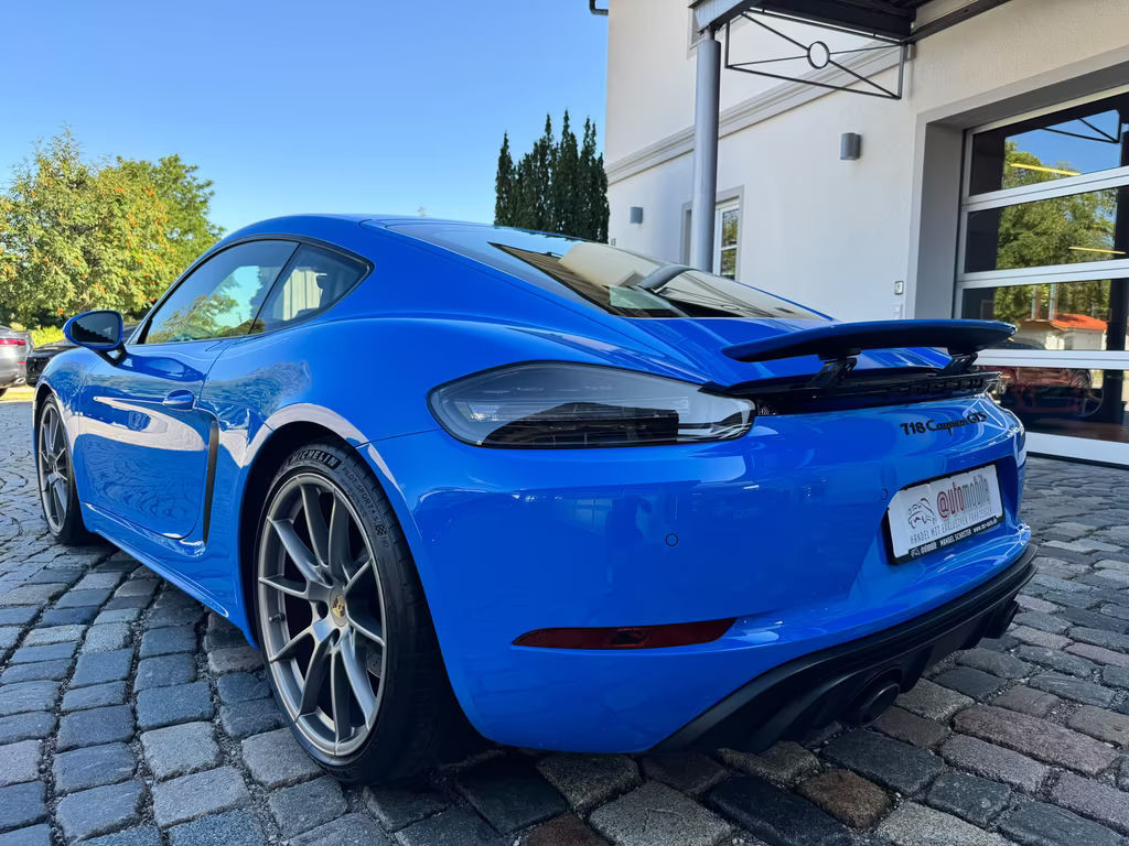 Porsche Cayman