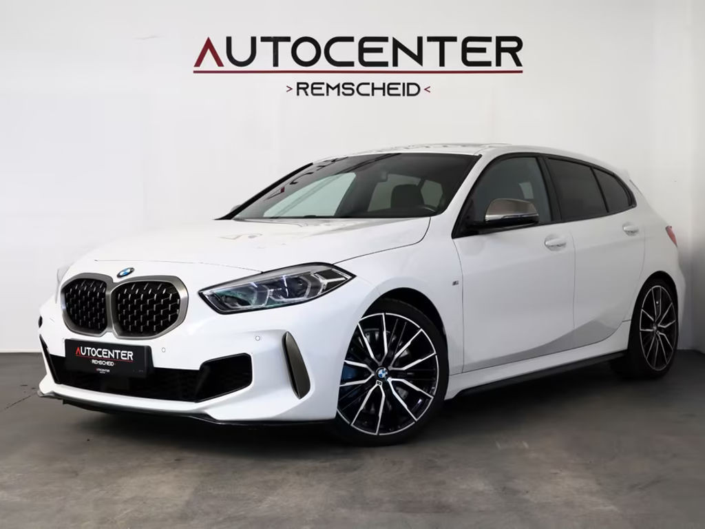 BMW 1 Serie 135 M-Sport xDrive Sedan 135i