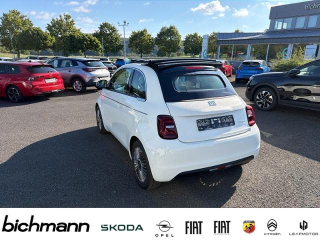 Fiat 500e