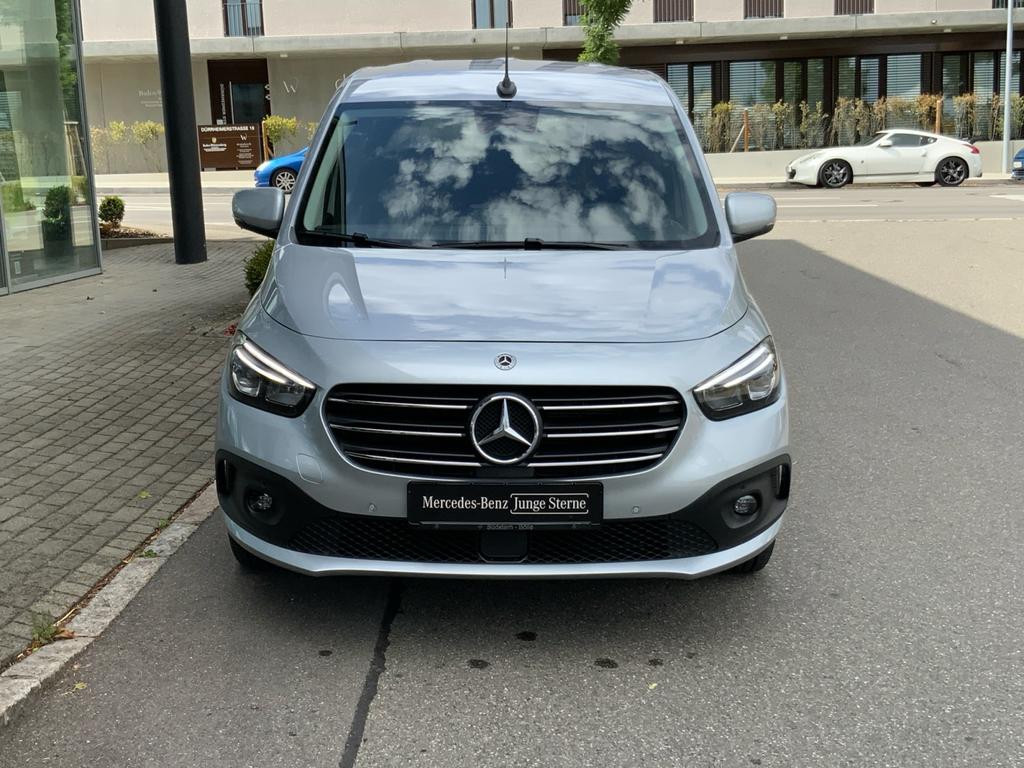 Mercedes-Benz T 180