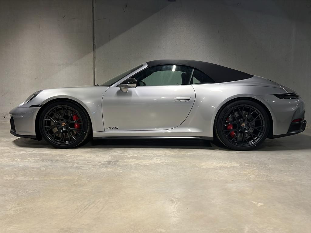 Porsche 911 GTS 4 992 Carrera Cabriolet