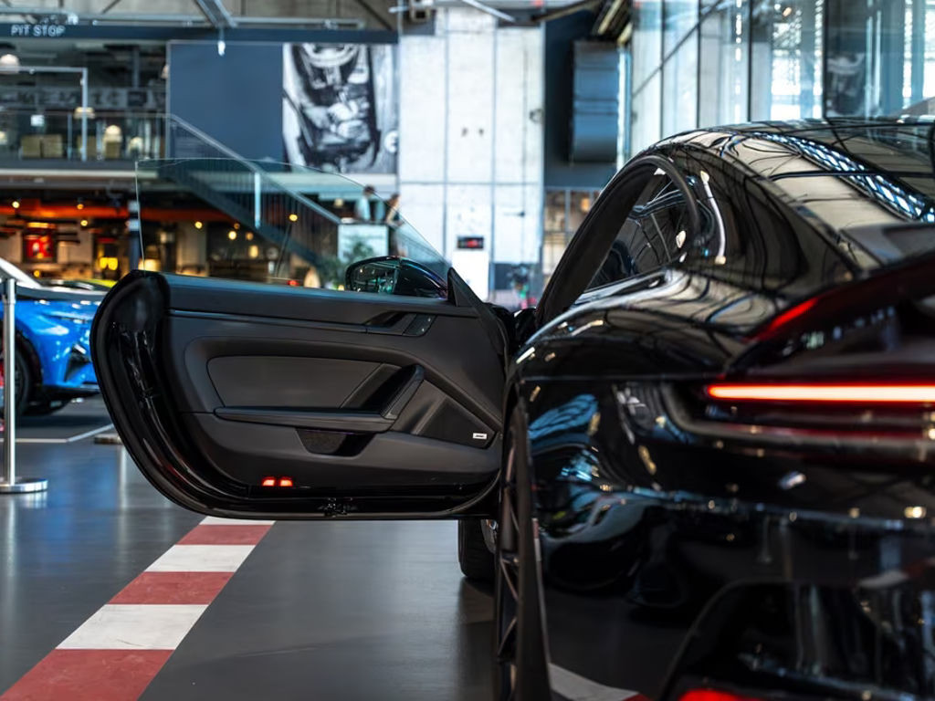 Porsche 911