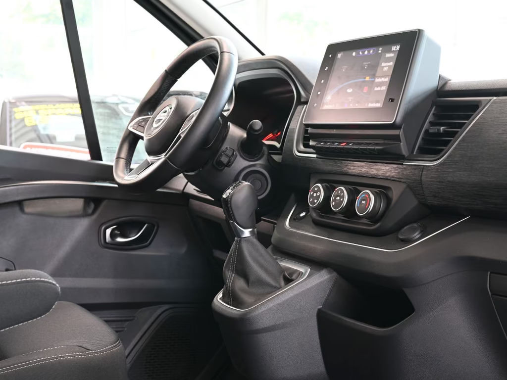 Nissan Primastar