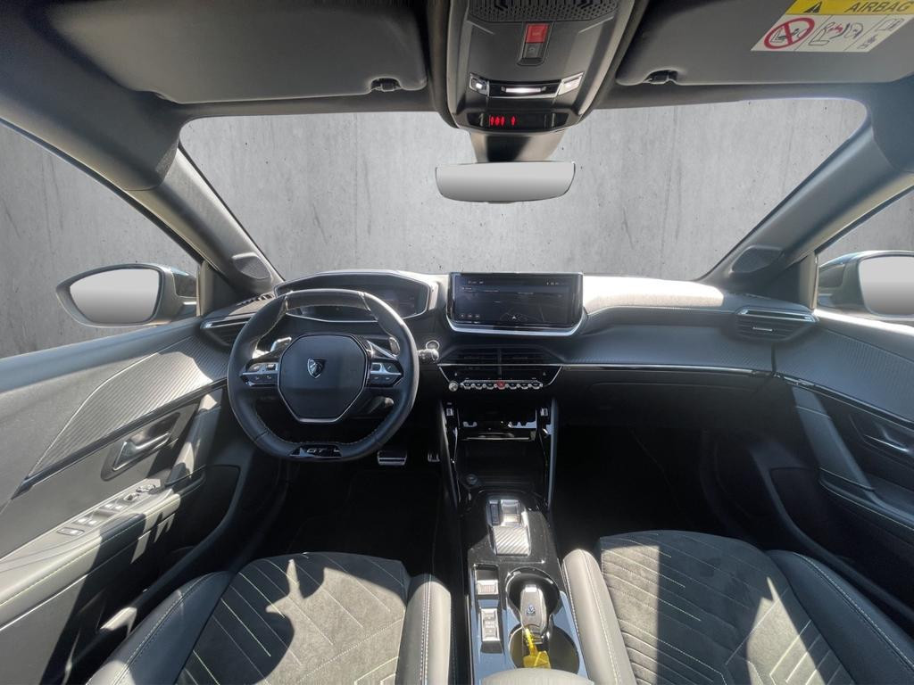 Peugeot e-208