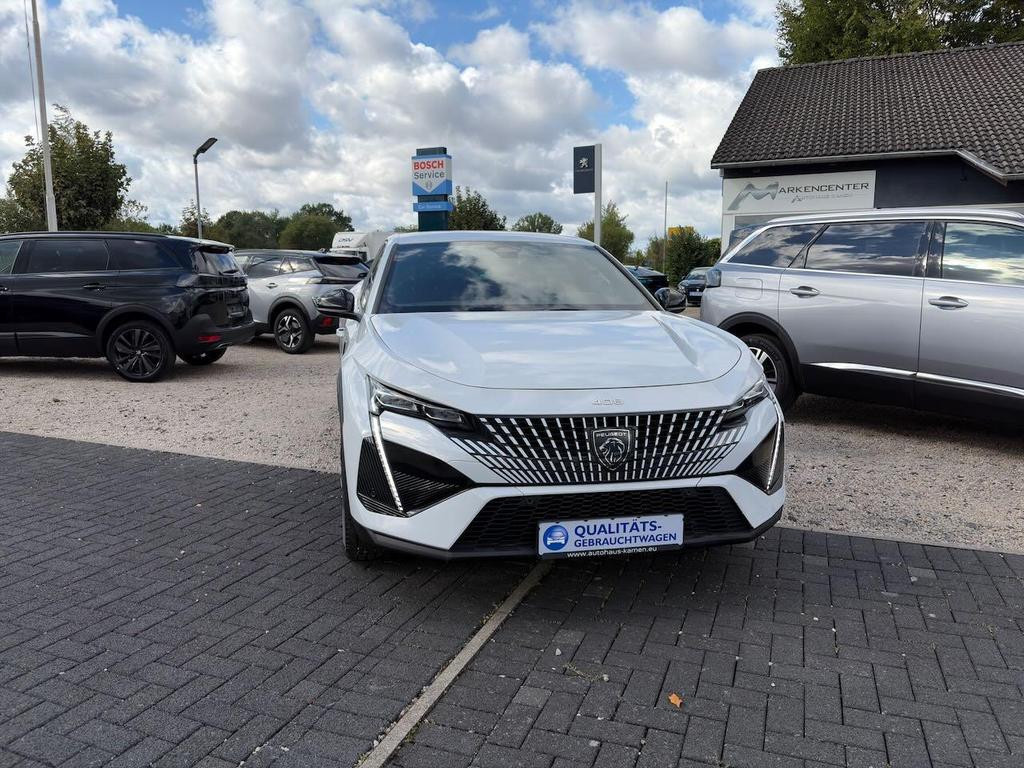 Peugeot 408