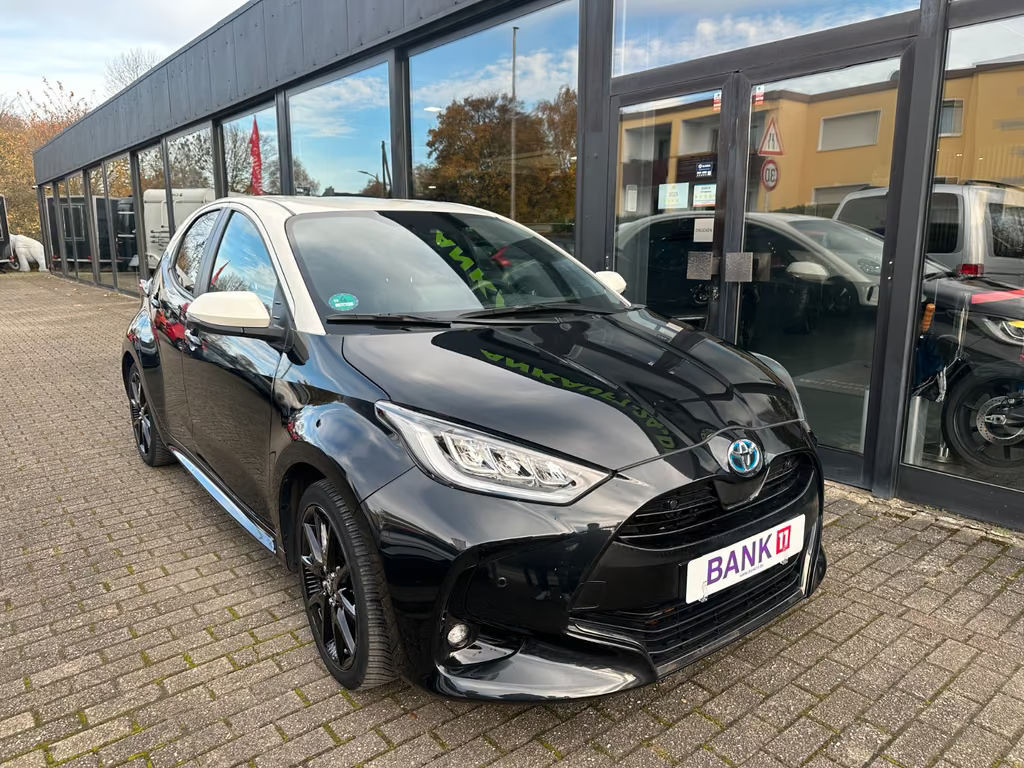 Toyota Yaris Style Hybride