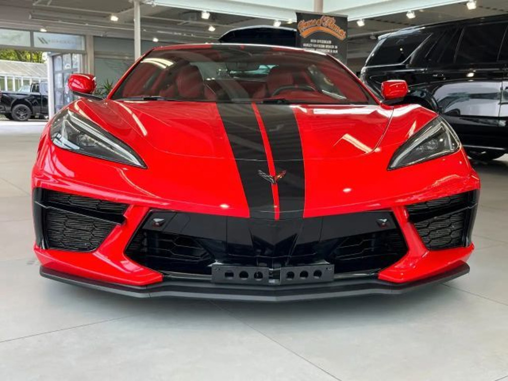 Corvette C8