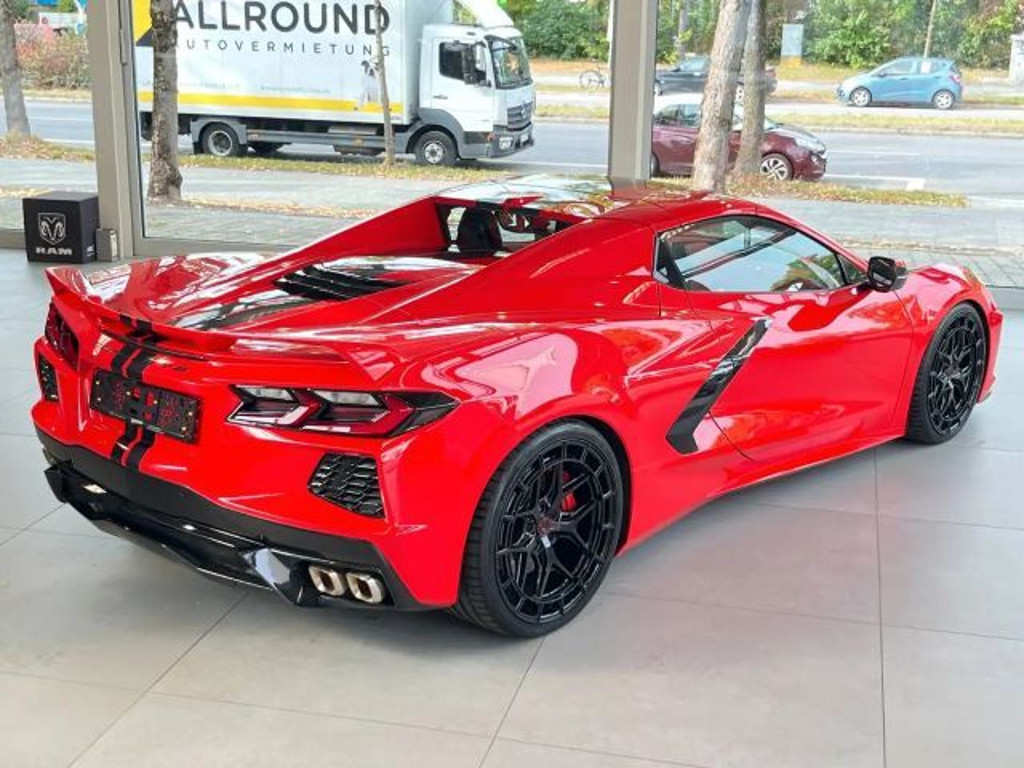 Corvette C8