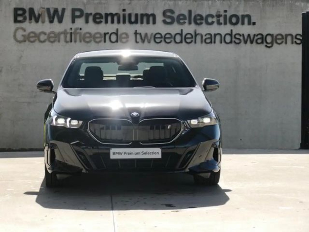 BMW i5 M-Sport Sedan eDrive40