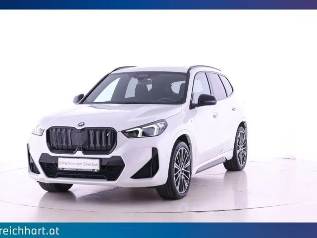 BMW iX1 xDrive30