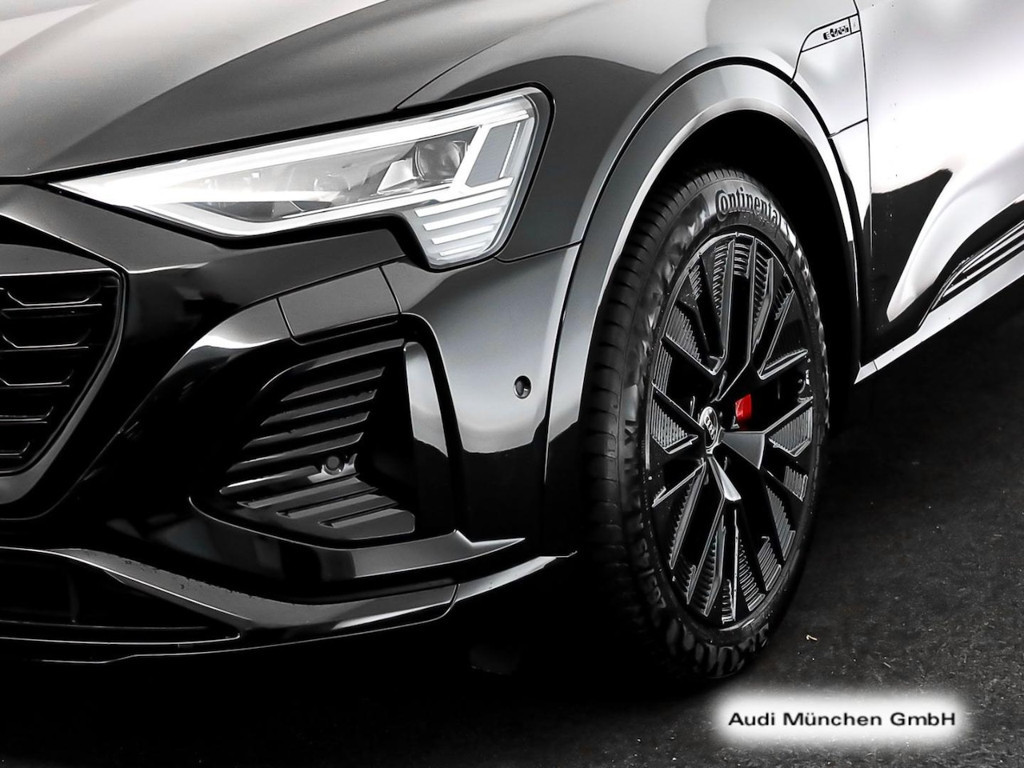 Audi Q8 e-tron
