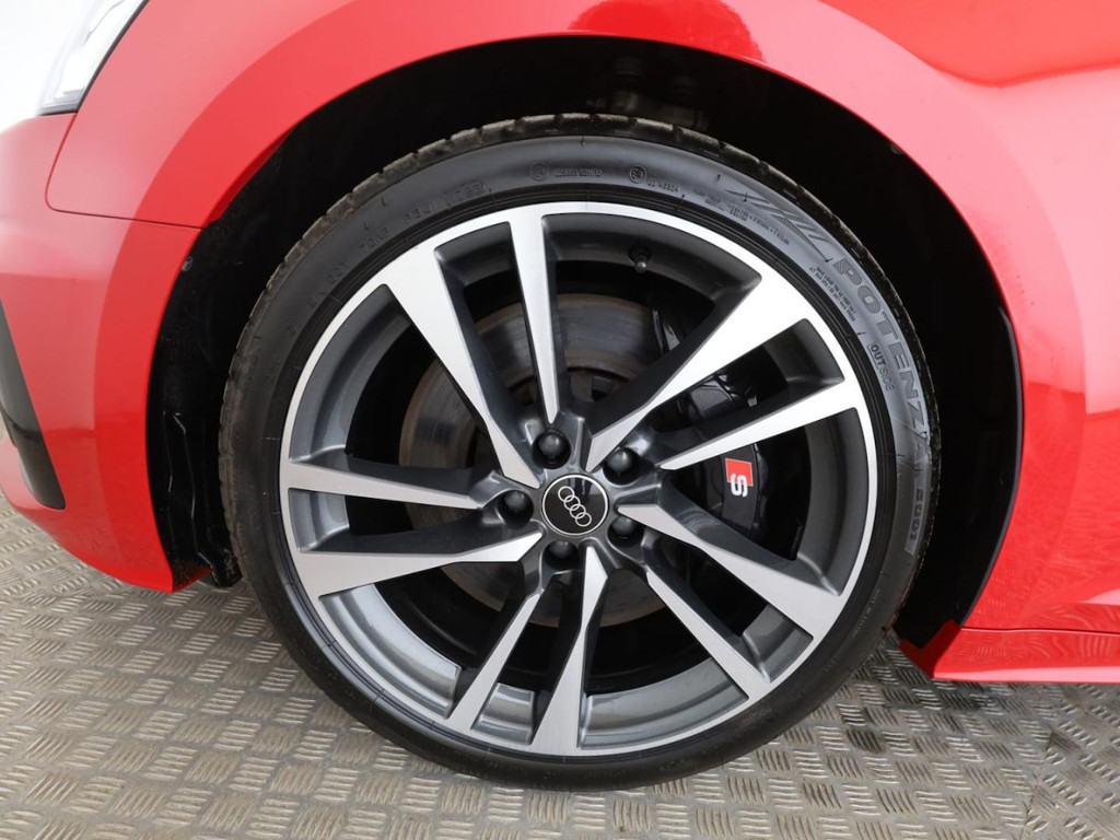 Audi S5
