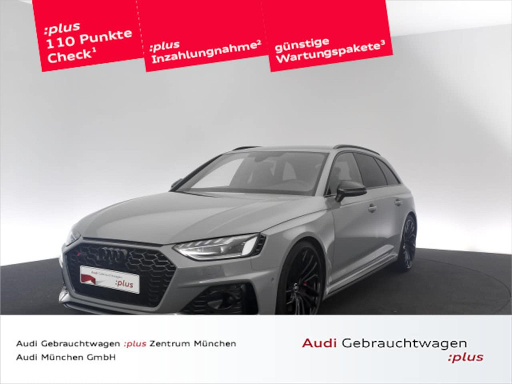 Audi RS4 Avant Quattro