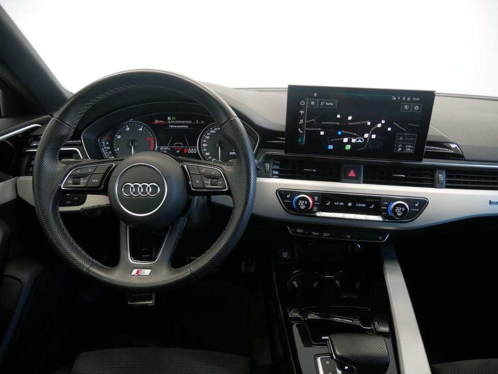 Audi S4