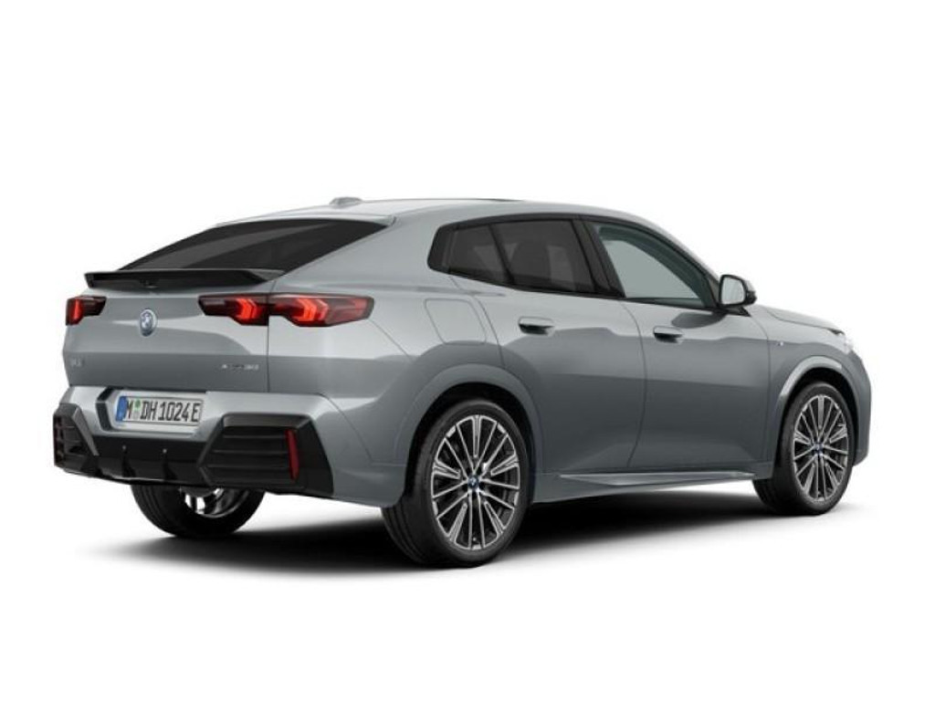 BMW iX2