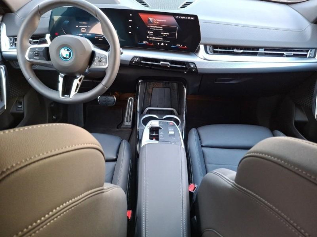 BMW iX2