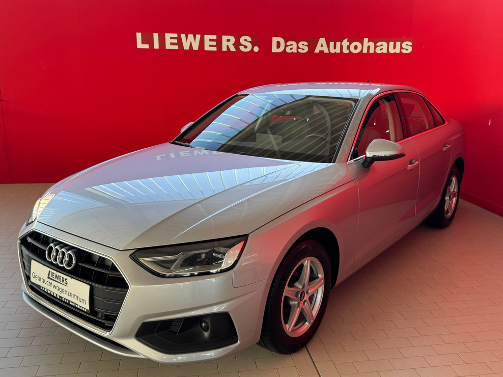 Audi A4 Sedan 30 TDI