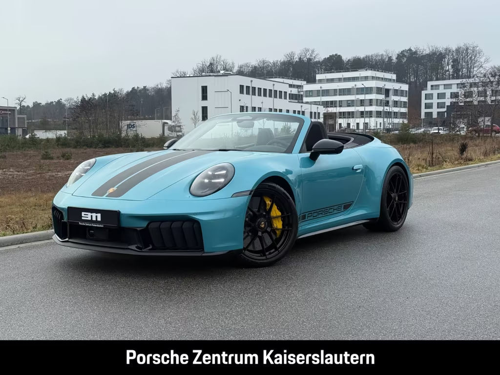 Porsche 911 GTS 4 992 Carrera Cabriolet