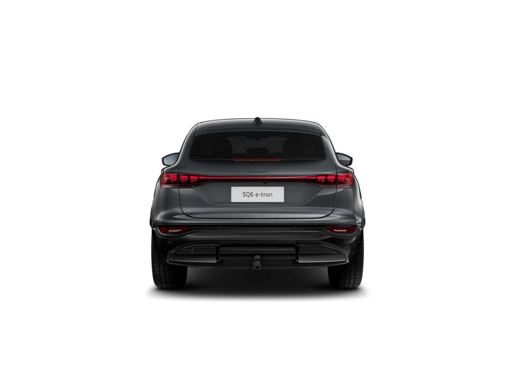 Audi SQ6 e-tron