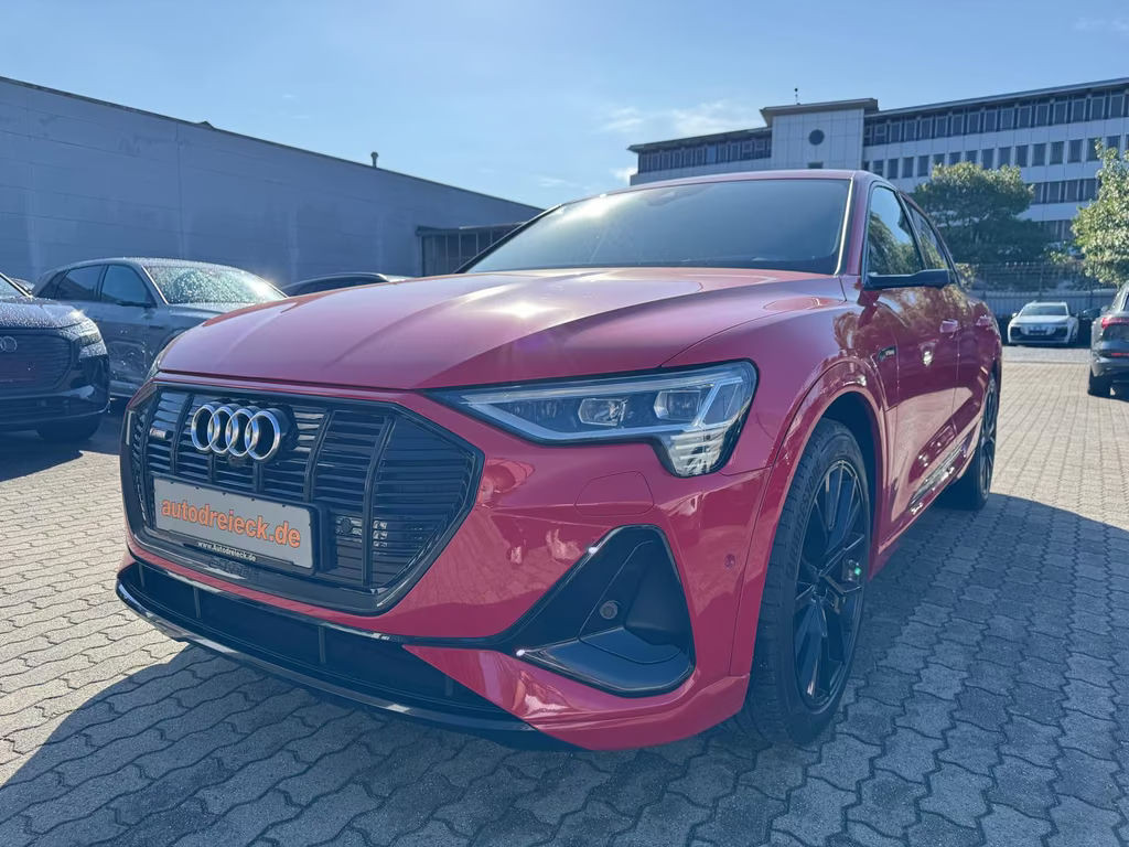 Audi e-tron S-Line 50