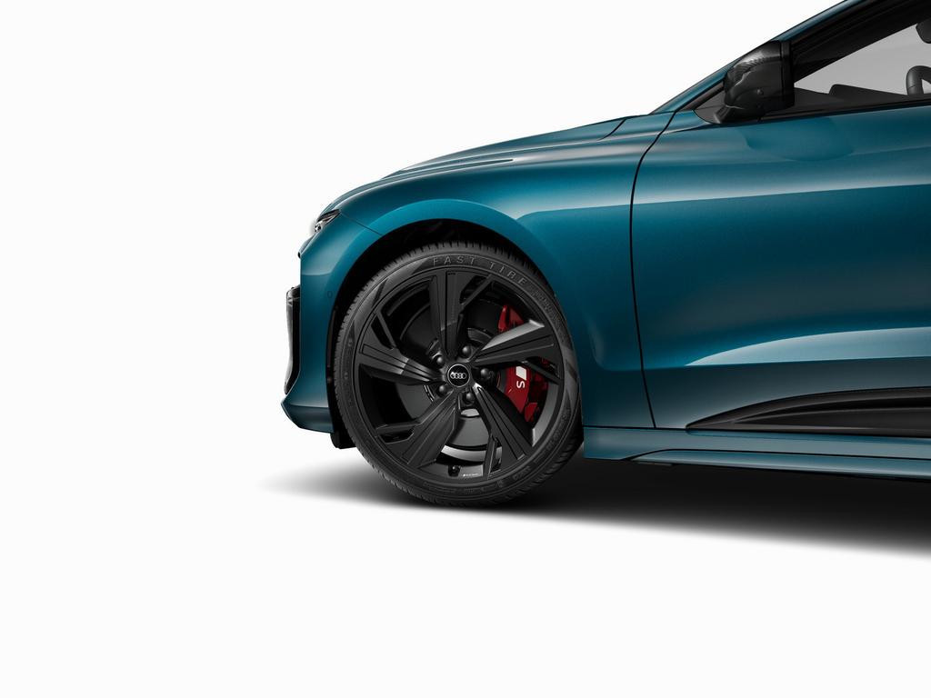 Audi S6 e-tron